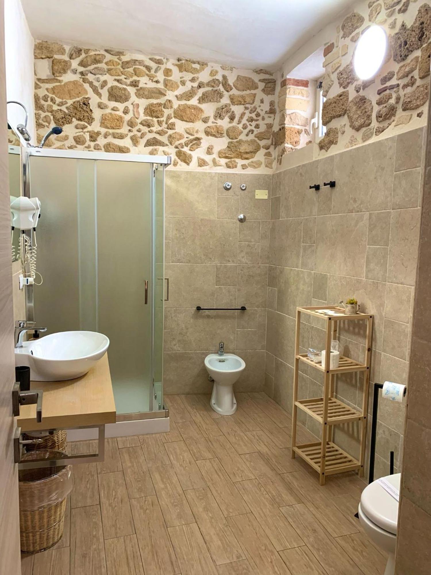 נוטו B&B Vinci מראה חיצוני תמונה